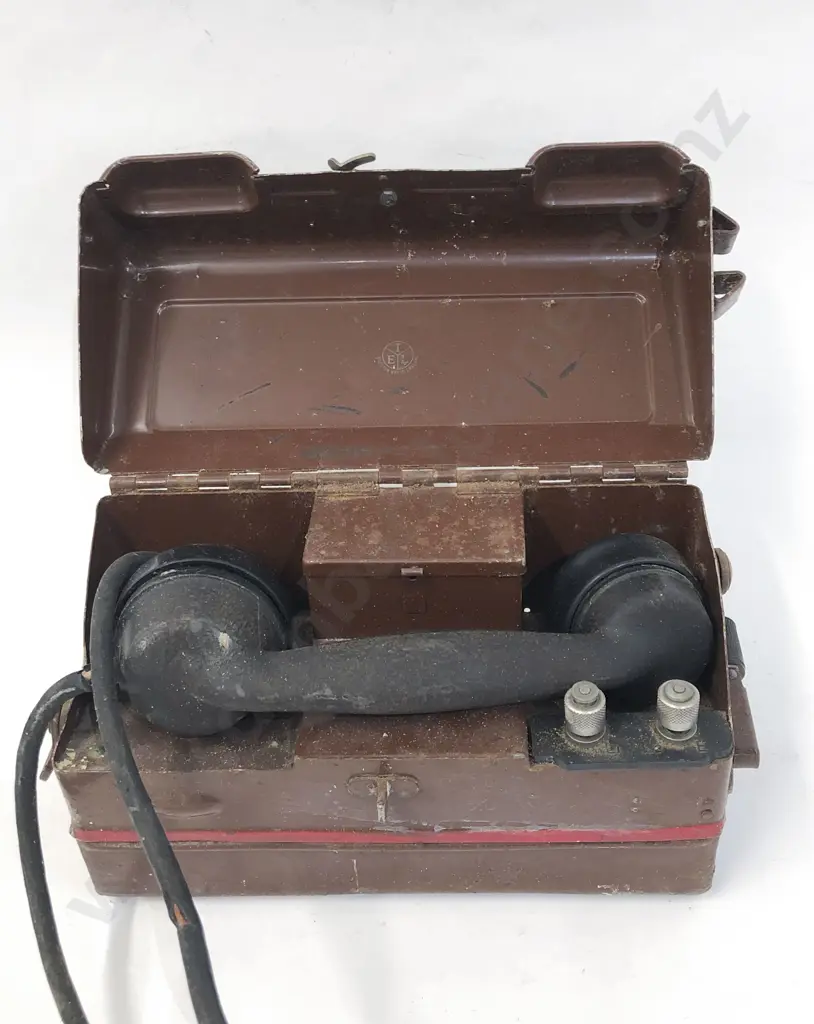 Qty of Assorted Vintage Metalware Including Portable Cased Telephone Image 1++