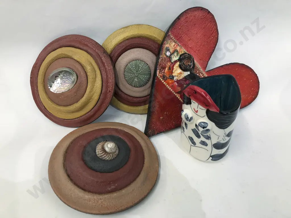 Lot of Assorted Decorative Pottery and Ceramics Image 1++
