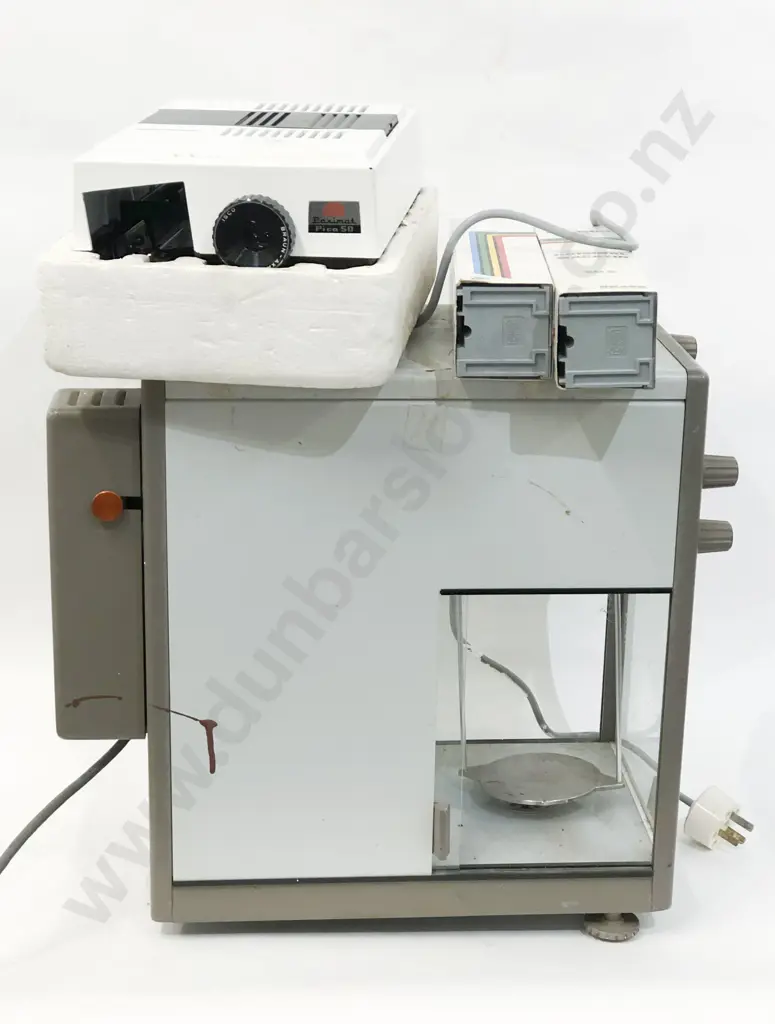 Slide Projector Together With Vintage Scale Image 1++