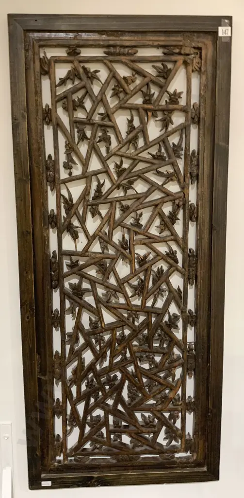 Reticulated Carved Wooden Screen Image 1++