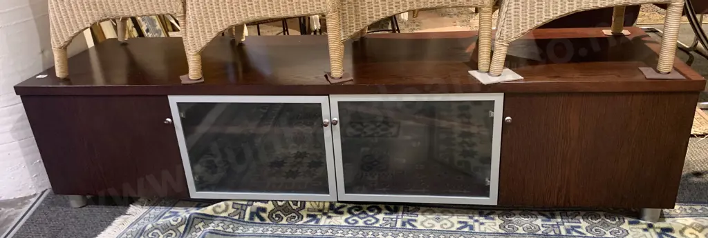 Modern Low Entertainment Unit Image 1++