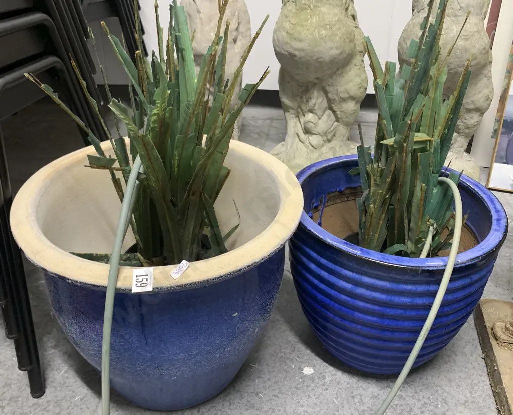 Two Garden Planters Image 1++