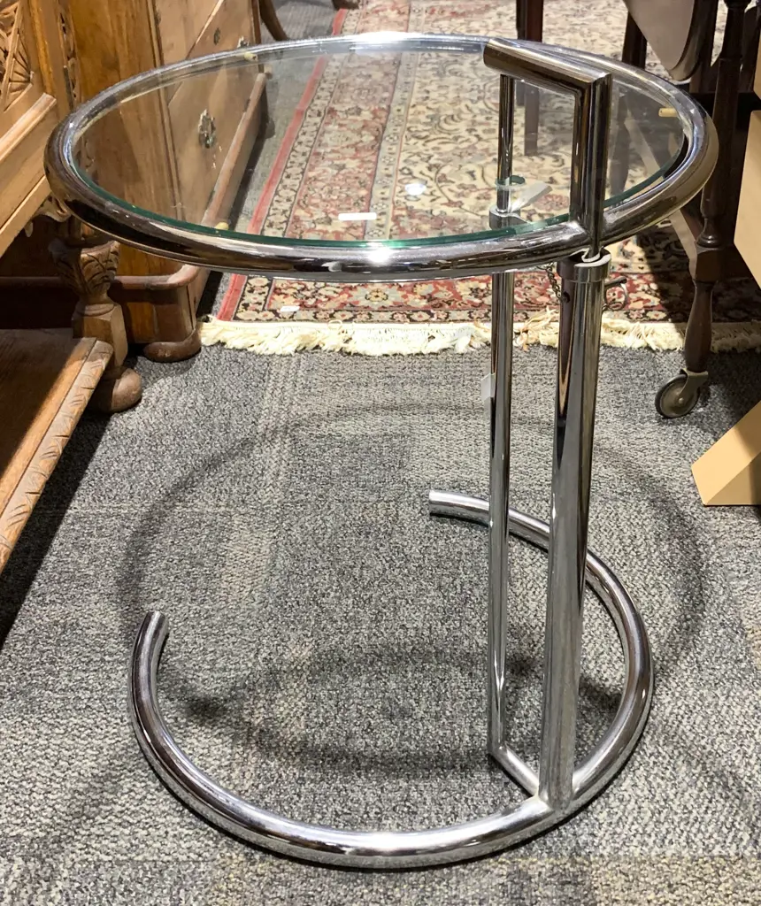 Modernist Design Chrome and Glass Circular Side Table Image 1++