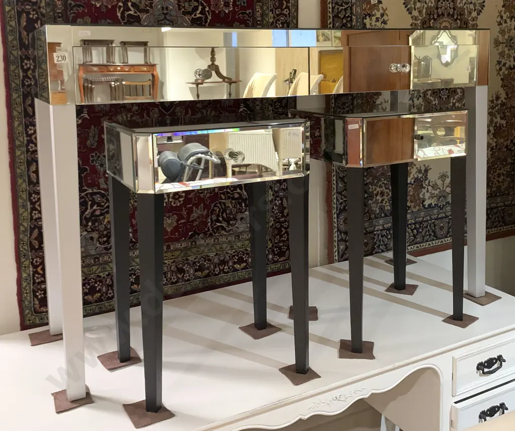 Modern Mirrored Desk Together With Two Matching Side Drawers Image 1++