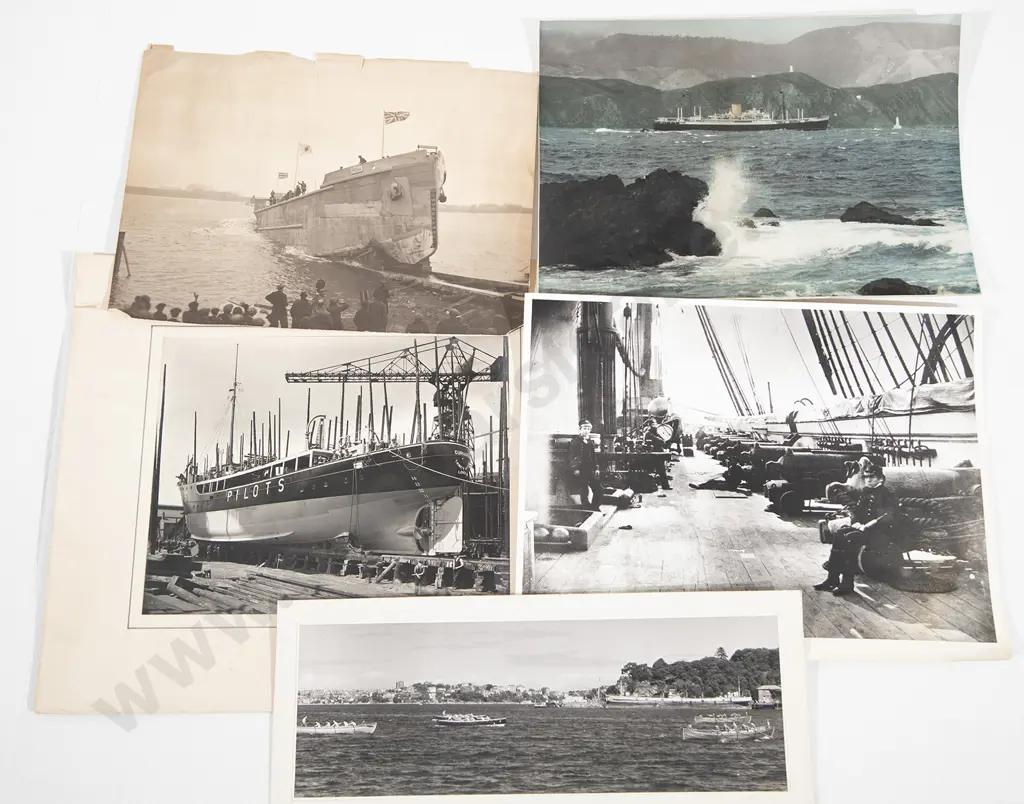 Ten Various Black and White and Coloured Photographs Image 1++