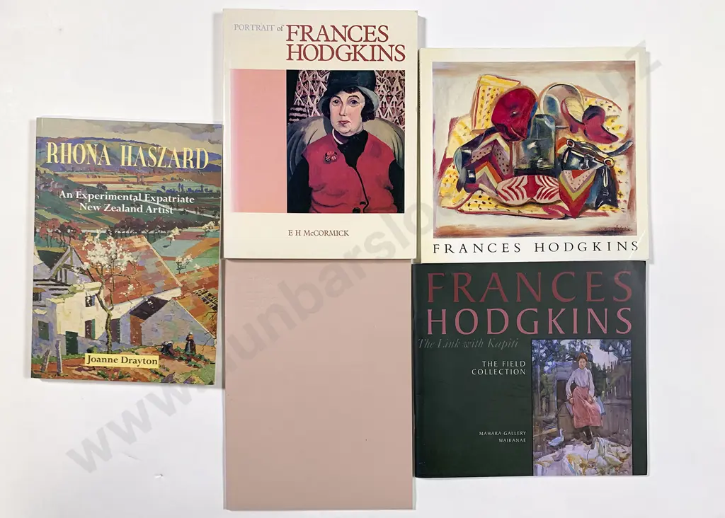 Five New Zealand Art Booklets Image 1++