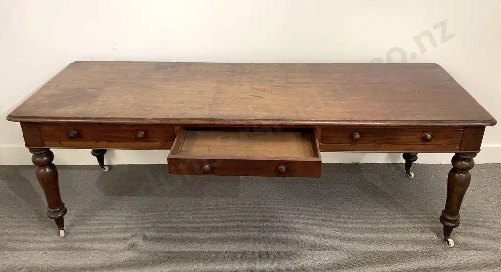 Large Rectangular Vict Mahogany Writing Table Image 1++