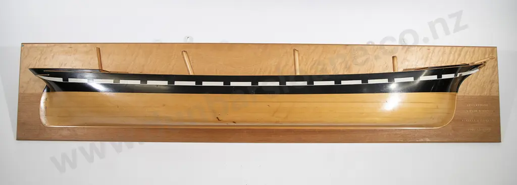 A Half Hull Ships Model Image 1++