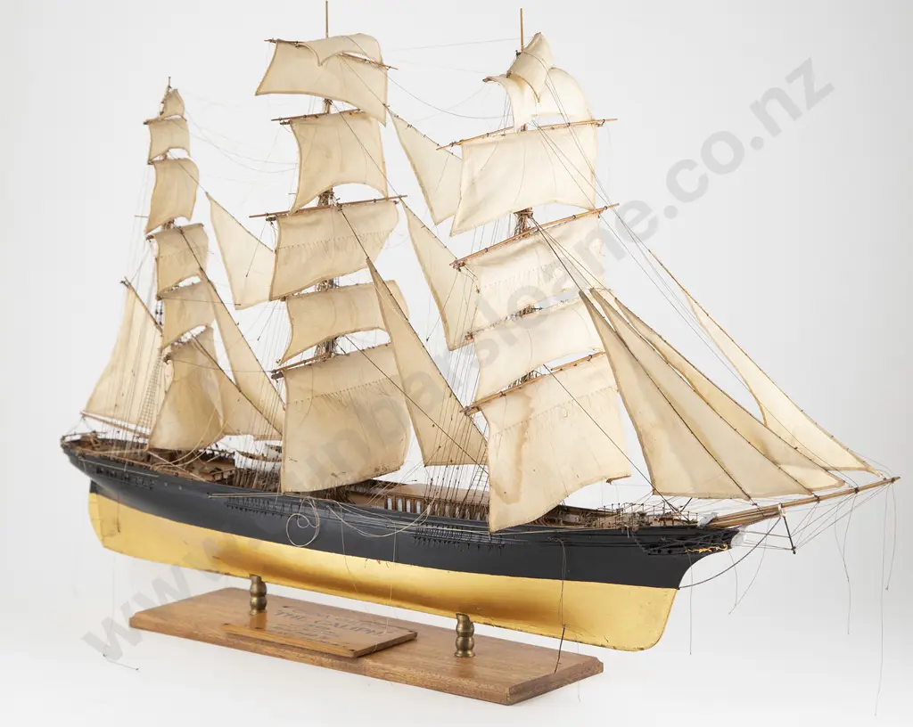 Model Of The Full Rigged Tea Clipper Caliph Image 1++