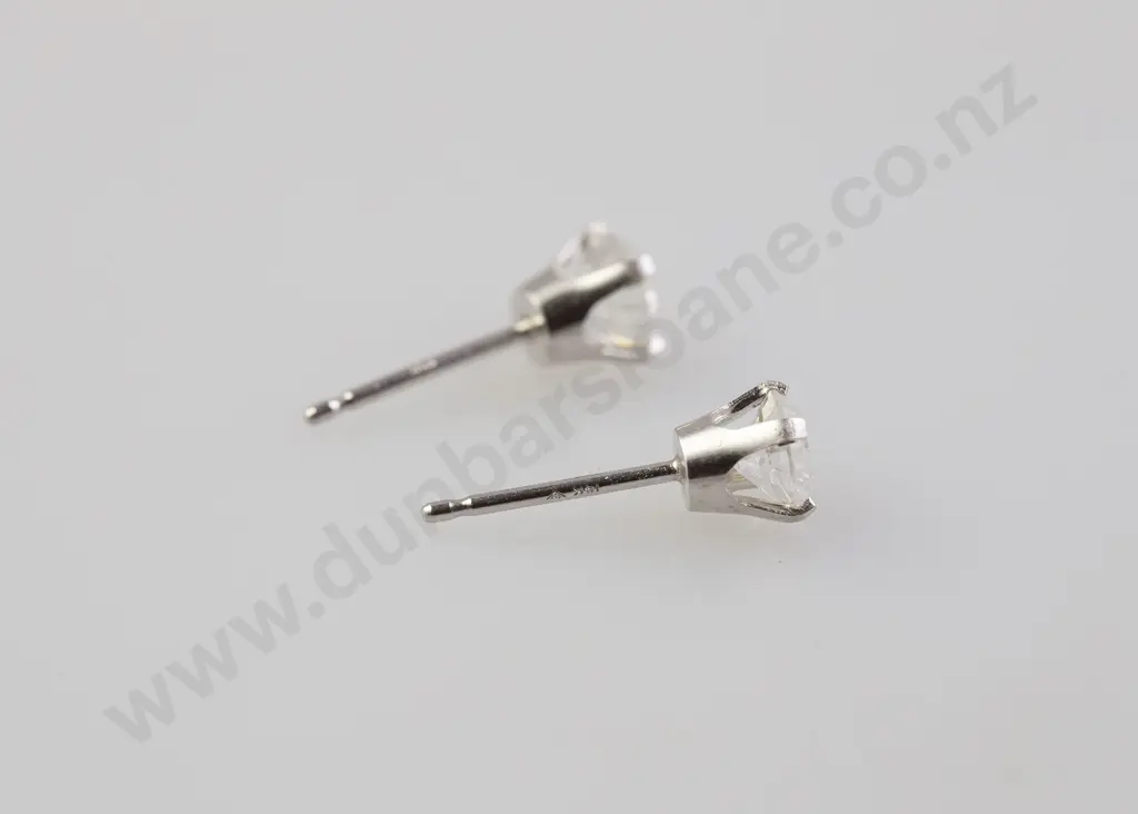Pair 14ct White Gold Solitaire Diamond Stud Earrings Image 1++