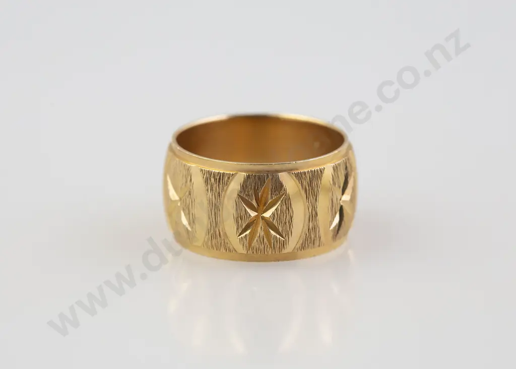 14ct Fancy Bright Cut Wide Band Ring Image 1++