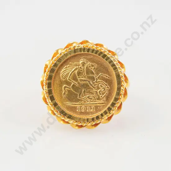 9ct Mounted 1911 Half Sovereign Dress Ring