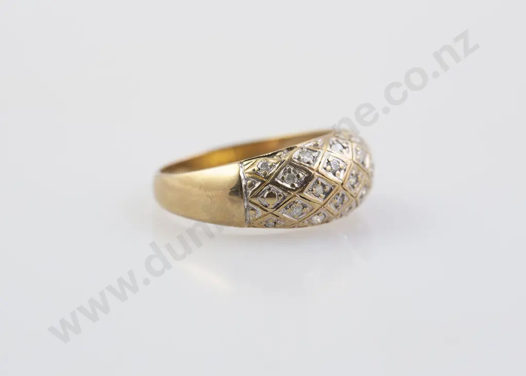 9ct 21stone Diamond Dome Band Ring Image 1++