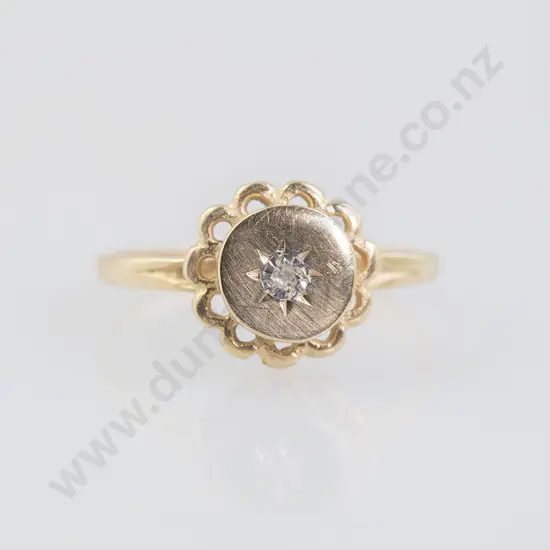9ct Single Diamond Fancy Signet Ring