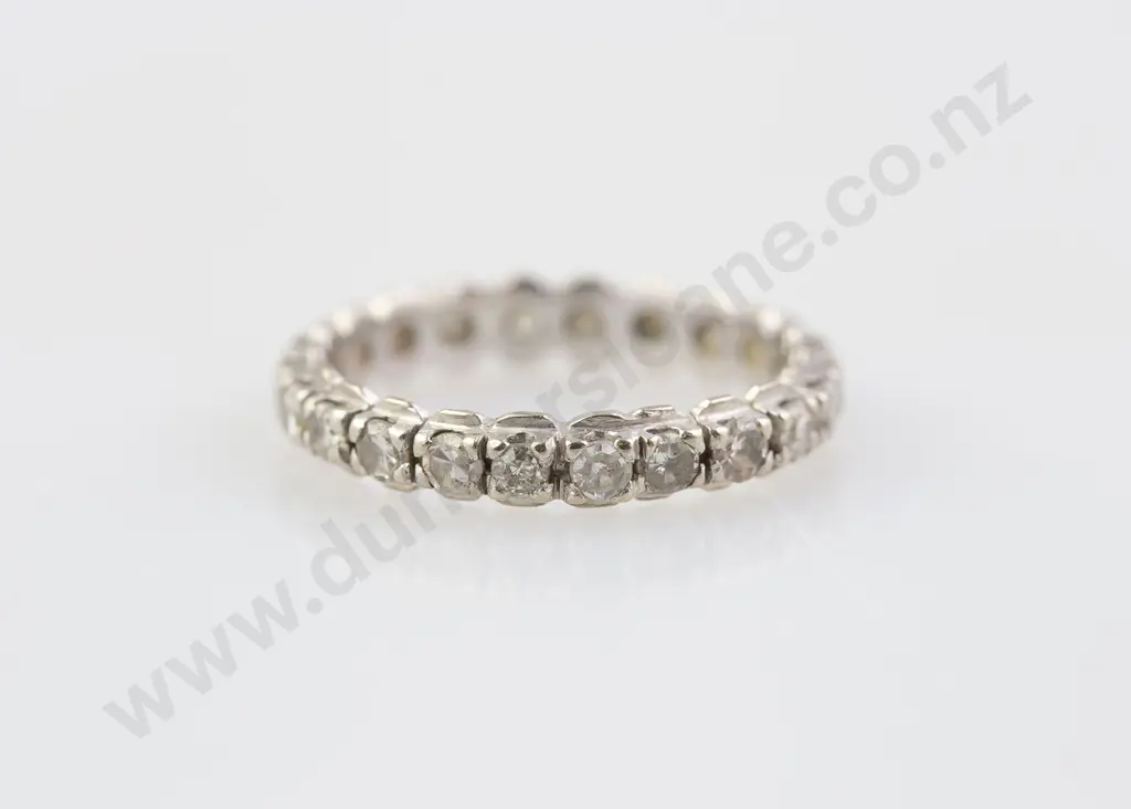 14ct White Gold 22stone Diamond Eternity Band Image 1++