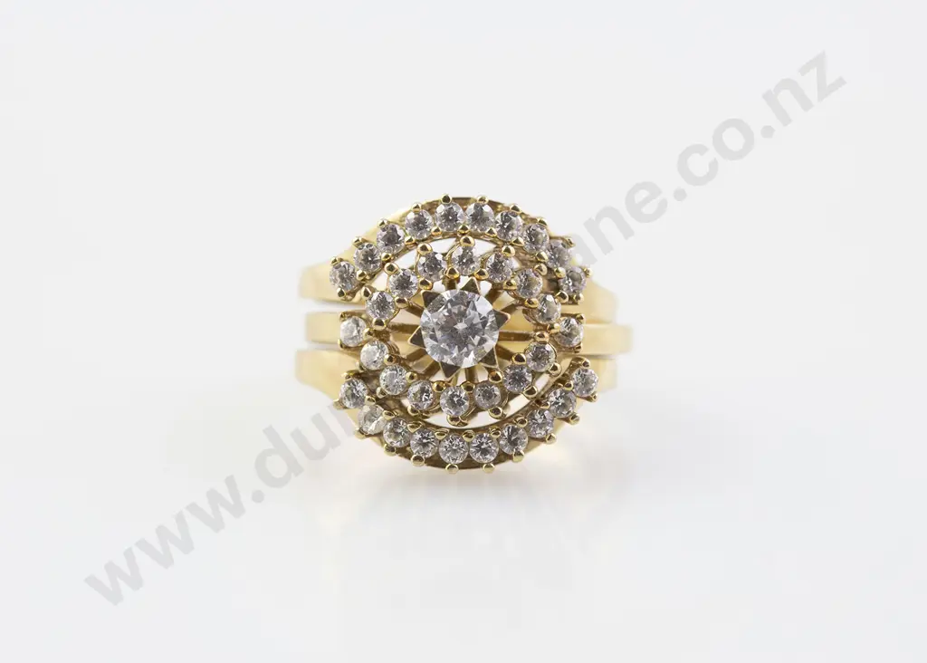9ct 17stone Zirconia Cluster Ring with Two Matching Curves Image 1++