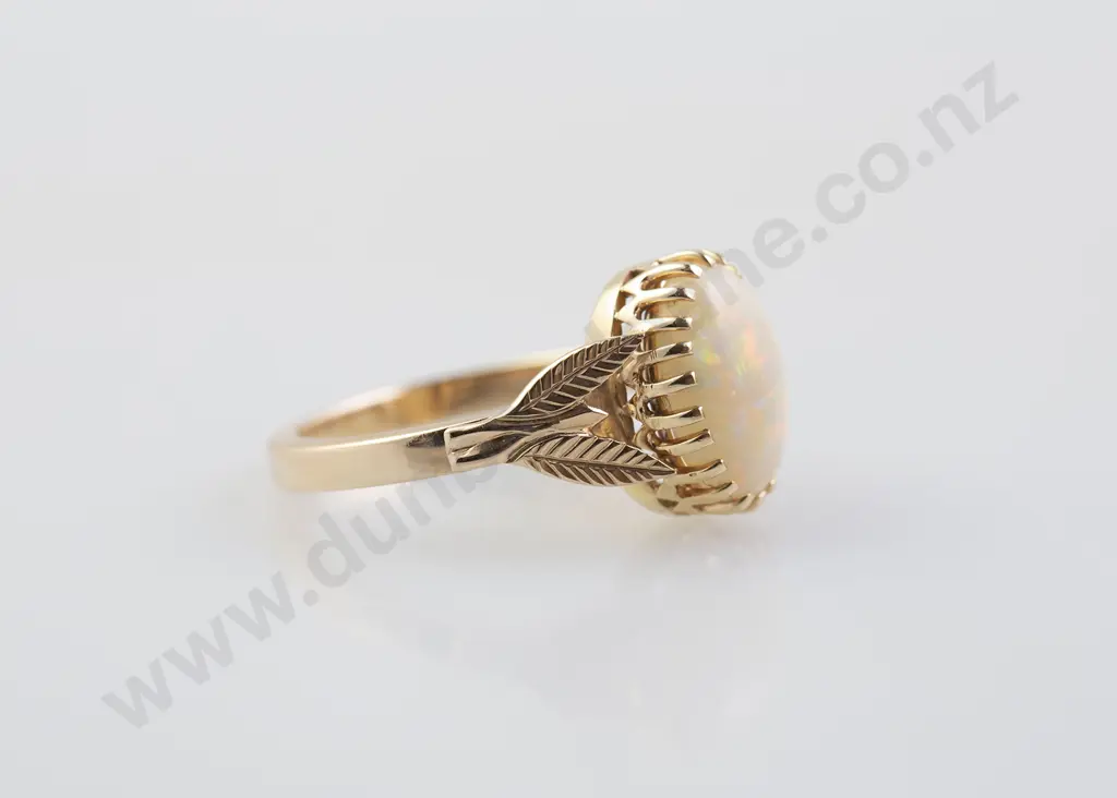 9ct Single Stone Opal Ring Image 1++