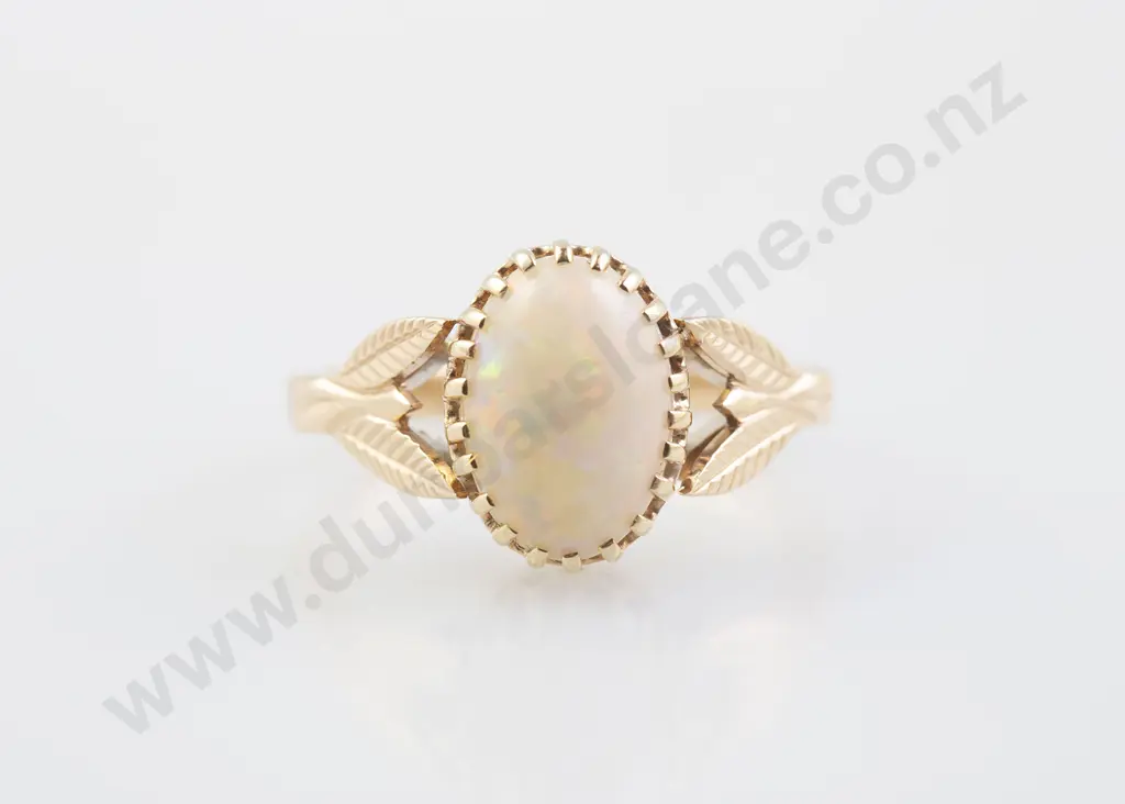 9ct Single Stone Opal Ring Image 1++