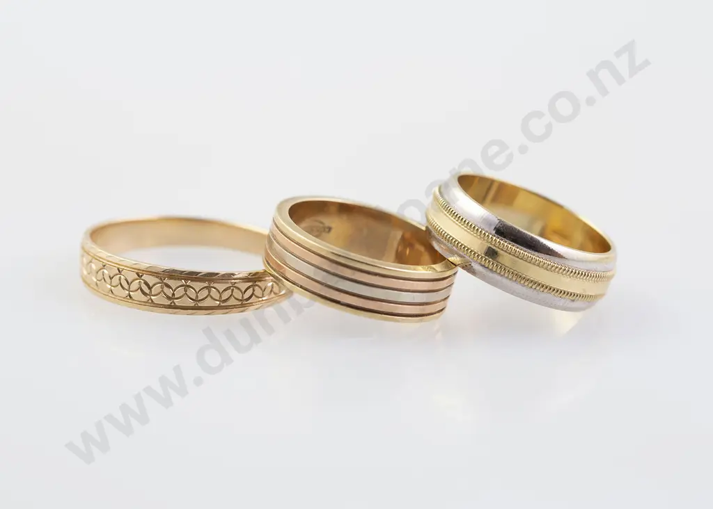 Two 14ct and 9ct Wedding Bands Image 1++
