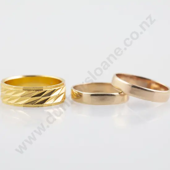 Two 14ct and 9ct Wedding Bands