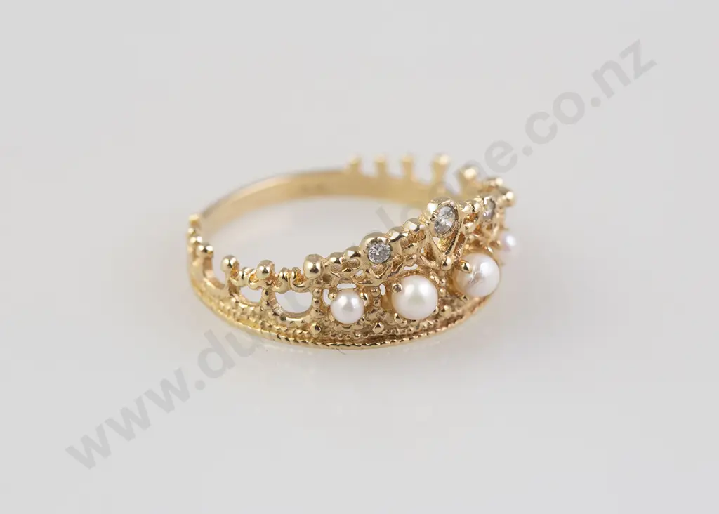 9ct Princess Diana Tiara Ring Image 1++