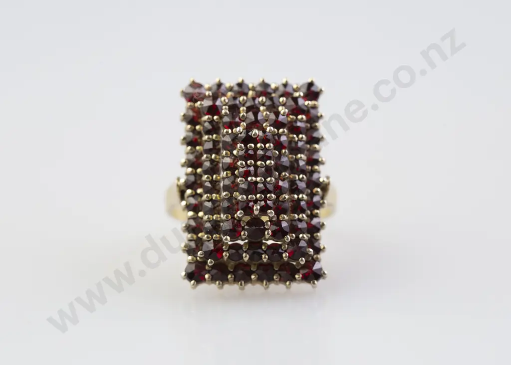 .900 Silver Gilt Garnet Cluster Ring Image 1++