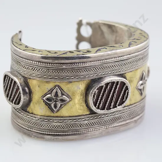 Antique Possible Yemen Traditional Bracelet Cuff