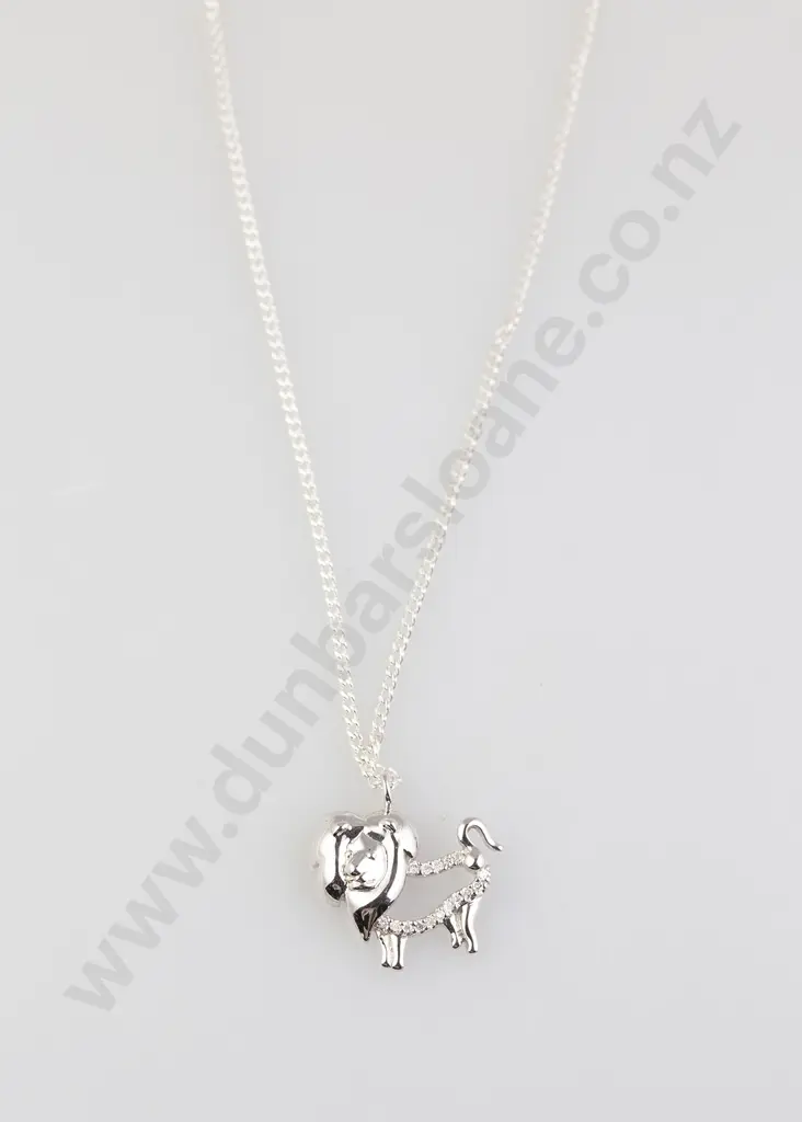 As New 18ct White Gold 16stone Diamond Lion Charm Pendant Image 1++