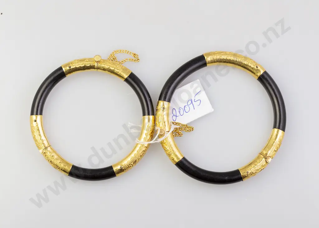 Two Chinese Antique (22ct) and Jet Hinged Bangles Image 1++