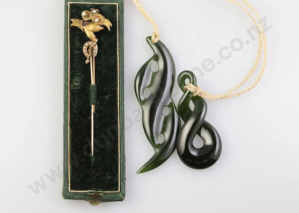Victorian 15ct Floral Head Stick Pin Image 1++