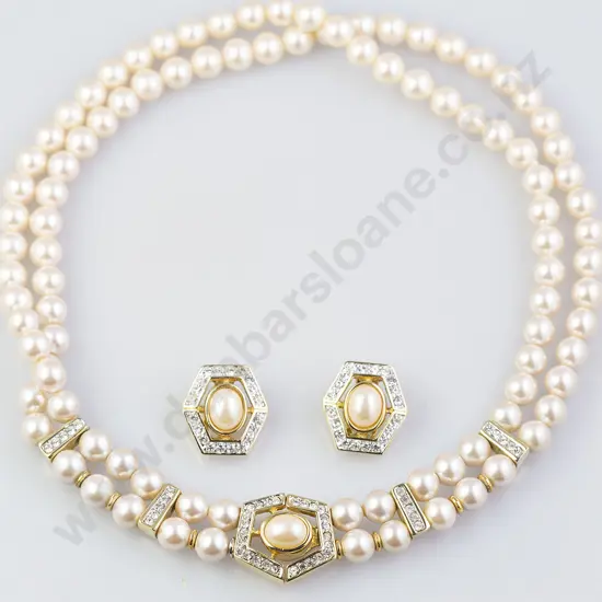 Mid C20th 'Elizabethan' Pearl and Diamonte Necklace