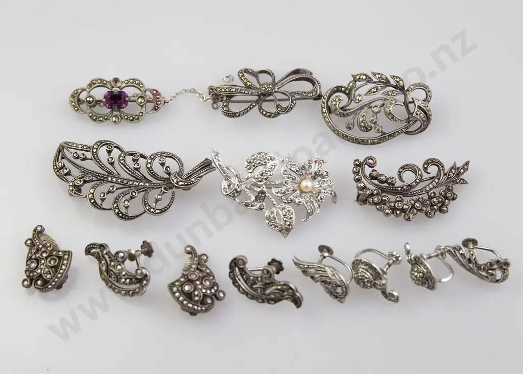 Collection Vintage Silver and Marcasite Jewellery Image 1++
