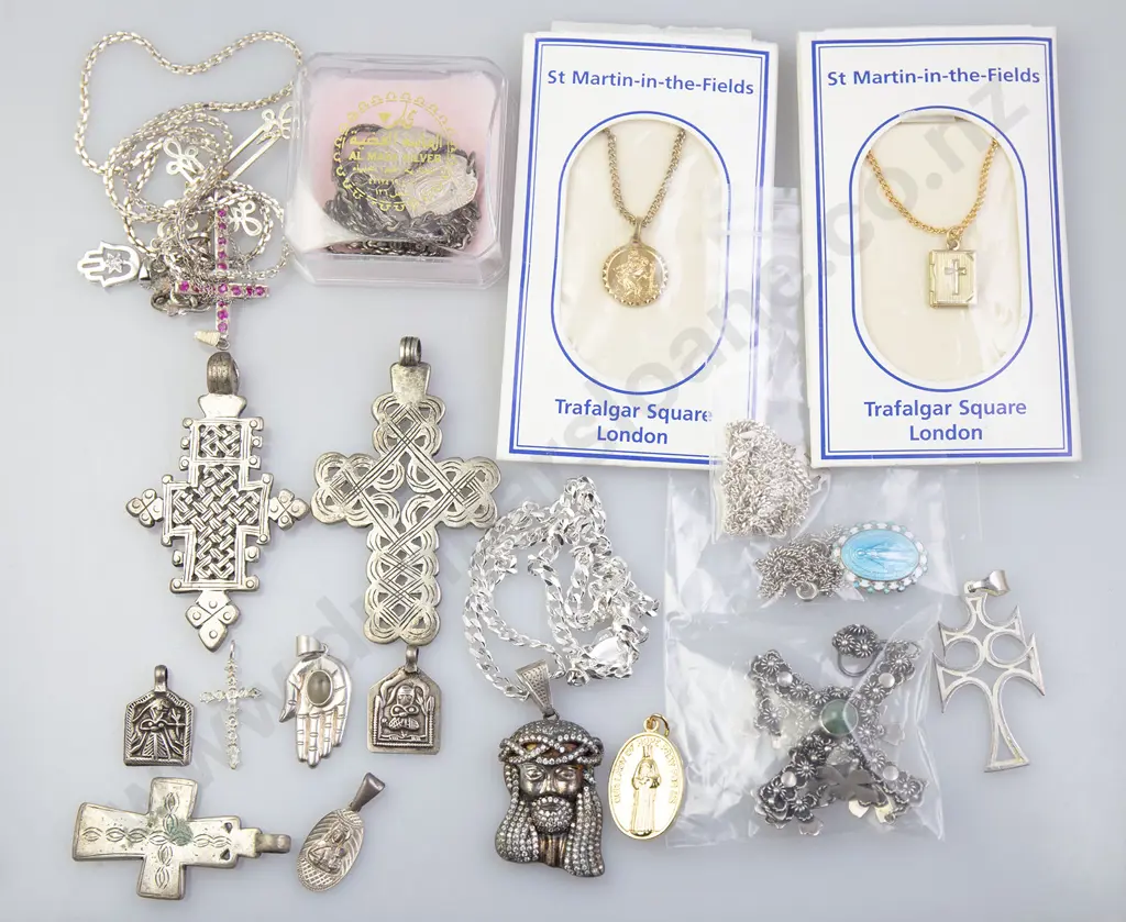 Collection Various Religions Jewellery Image 1++
