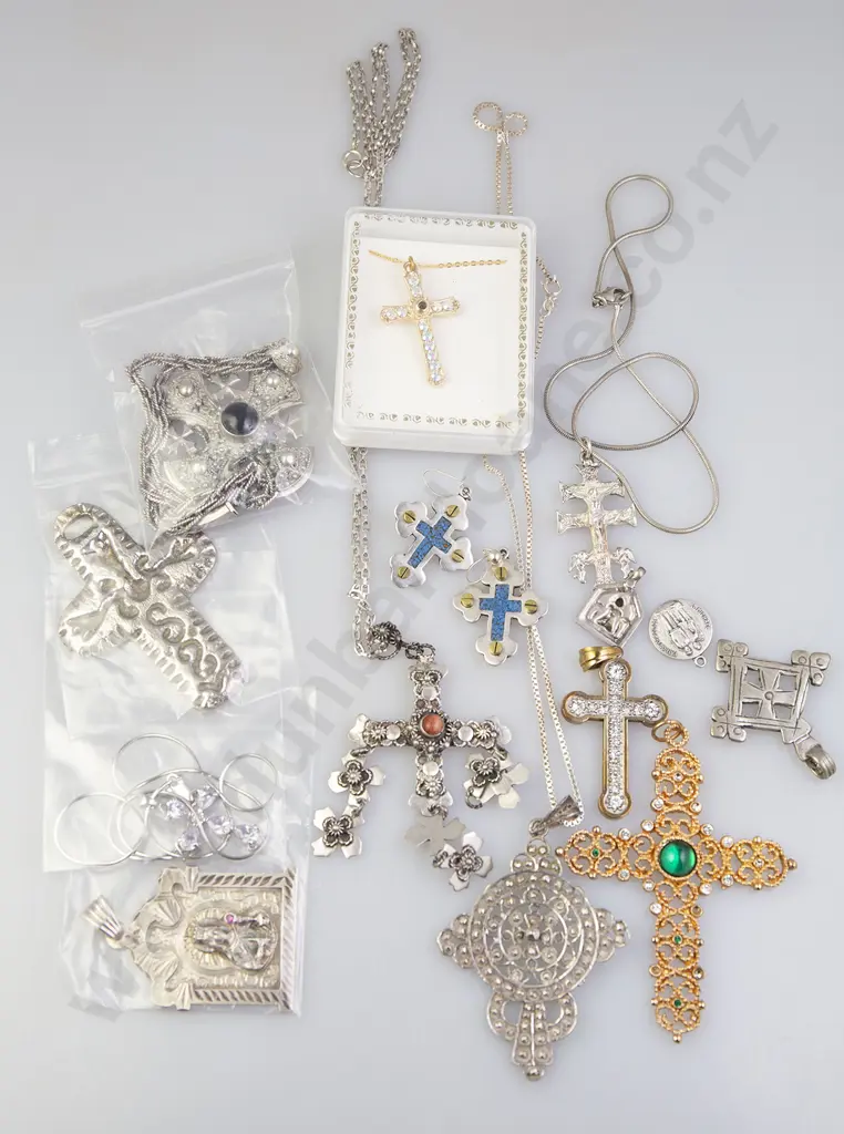 Collection Various Religions Jewellery Image 1++