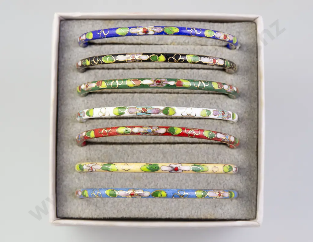 Qty Cloisonne Bangles (16) Image 1++