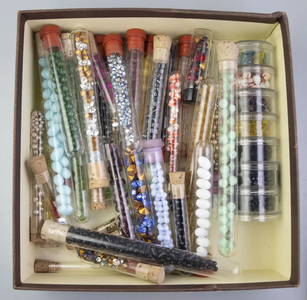 Collection Loose Beads and Crystals Image 1++