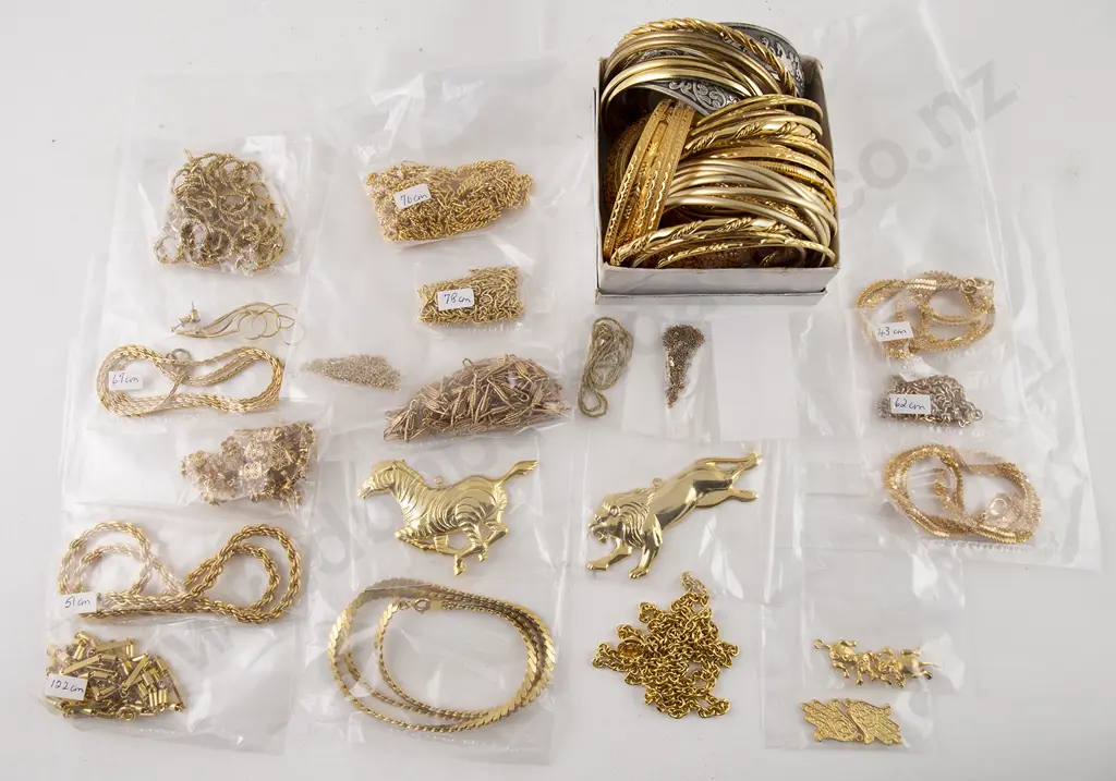 Qty Mixed Gold Plated Neck Chains and Bangles Image 1++