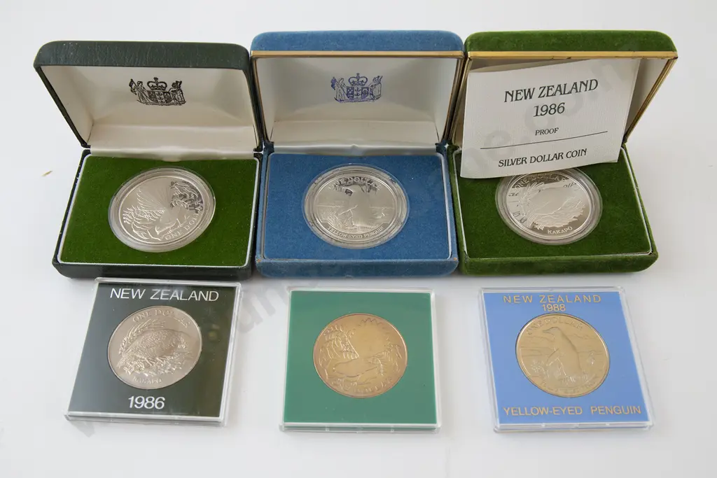 Three NZ Silver Proof Dollars and Unc Image 1++