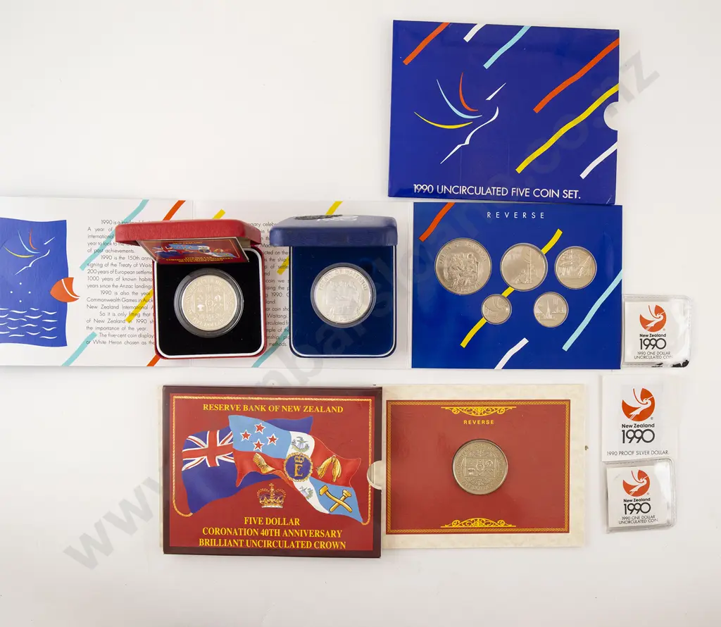NZ 1990 and 1993 Coin Sets Image 1++