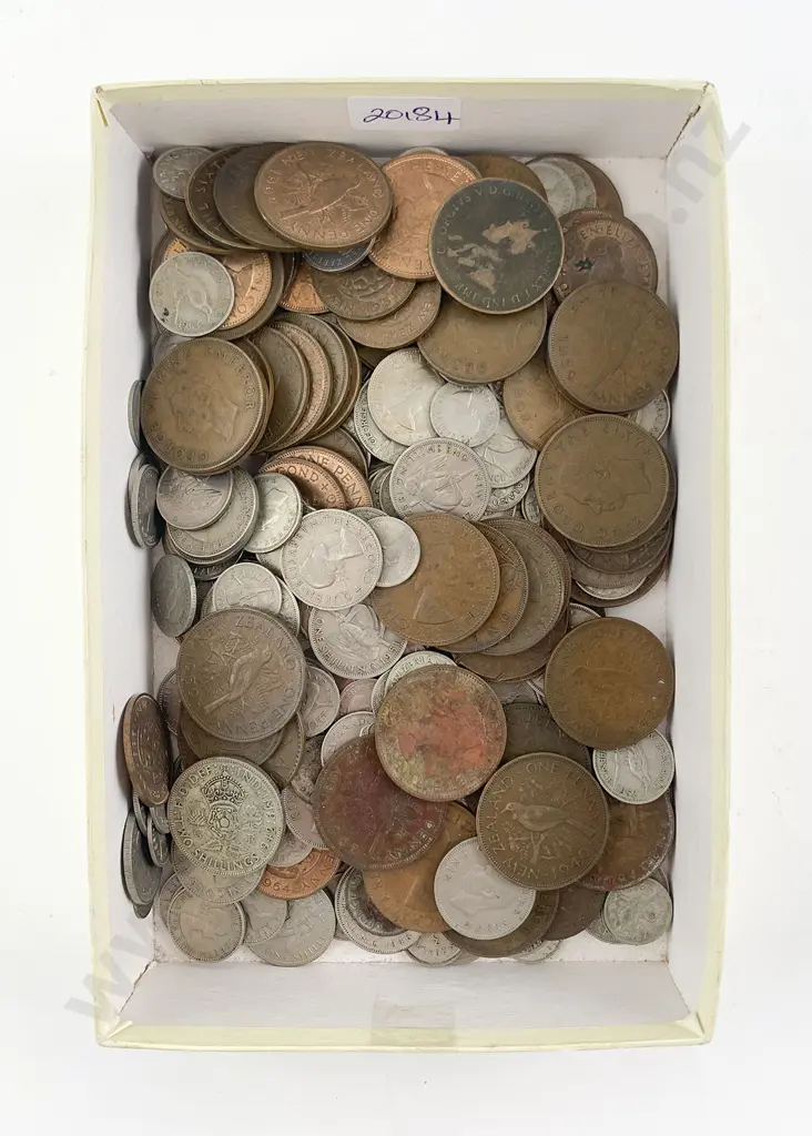 NZ Small Qty Pre-Decimal Coinage Image 1++