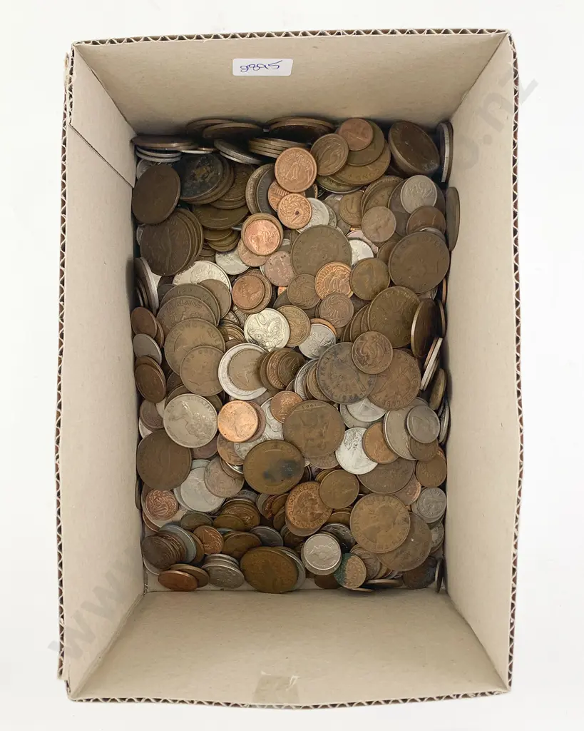 NZ Qty Mixed Pre-Decimal and Decimal Coinage Image 1++