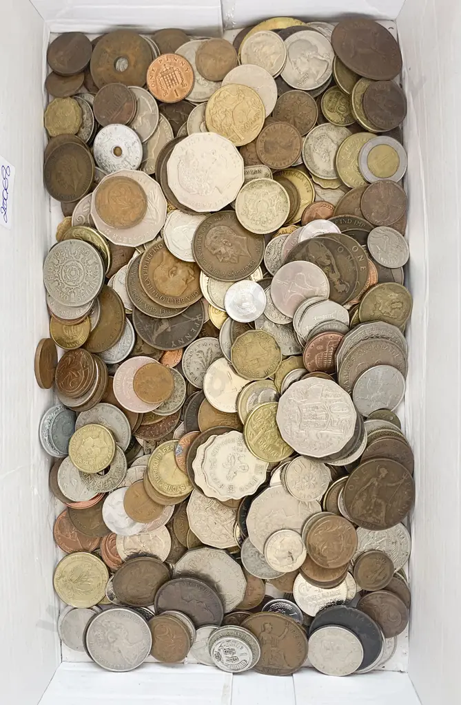 Small Qty Mixed World Pocket Change Coinage Image 1++