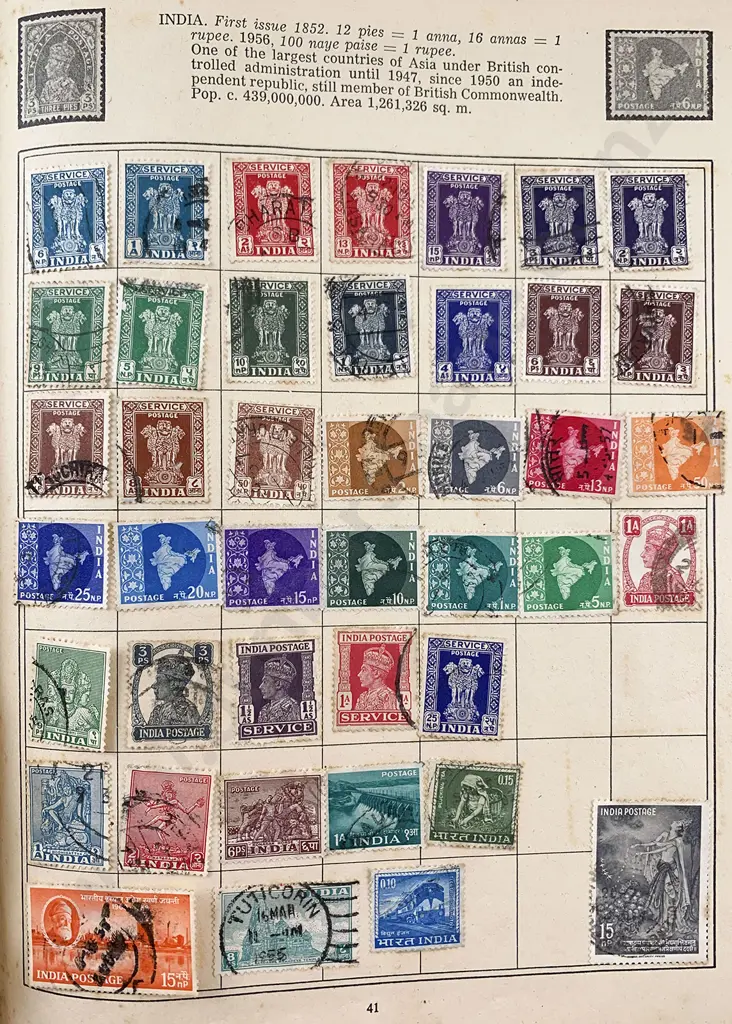 Six Small Vintage Stamp Albums Image 1++