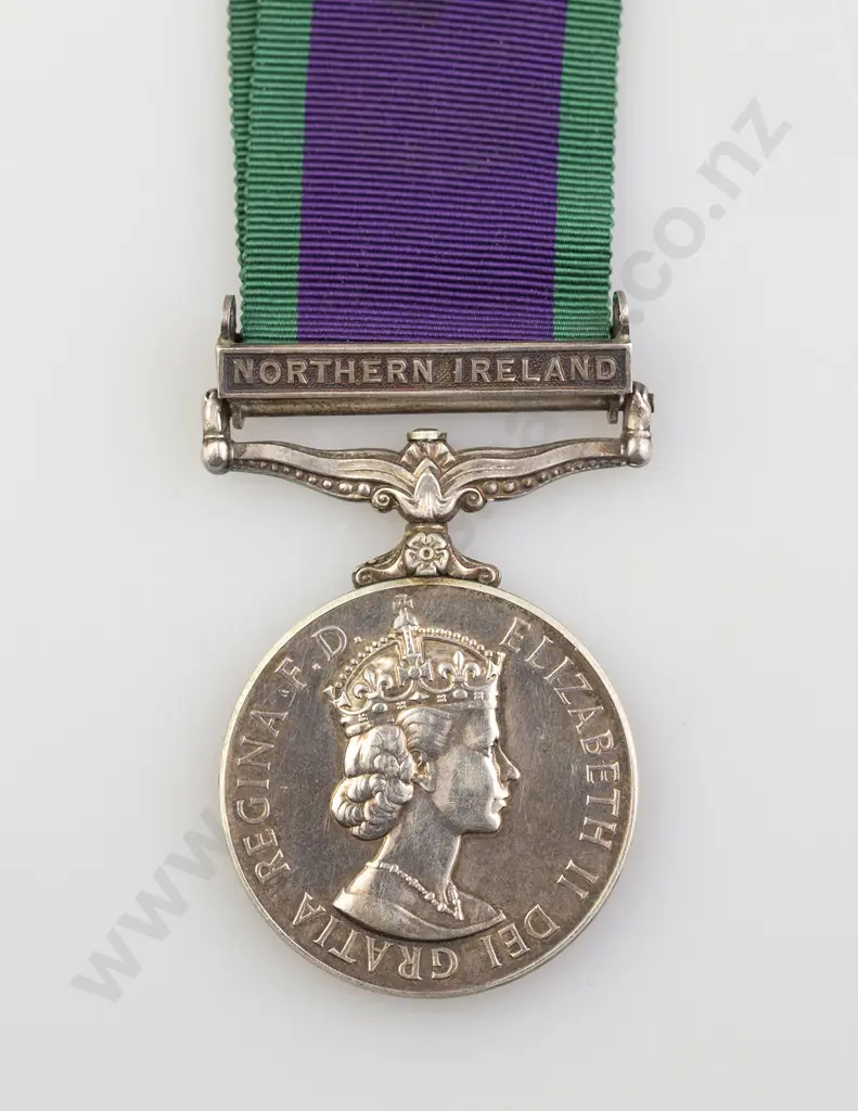 EIIR Campaign Service Medal 1962 Image 1++