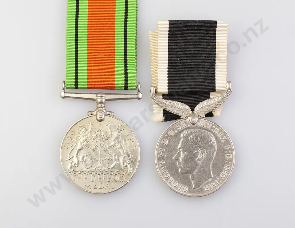 Two WWII Medals Image 1++