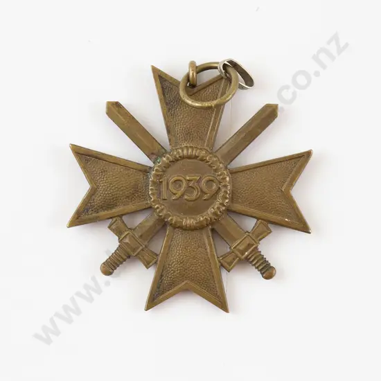 WW2 German 1939 War Medal Cross Class II