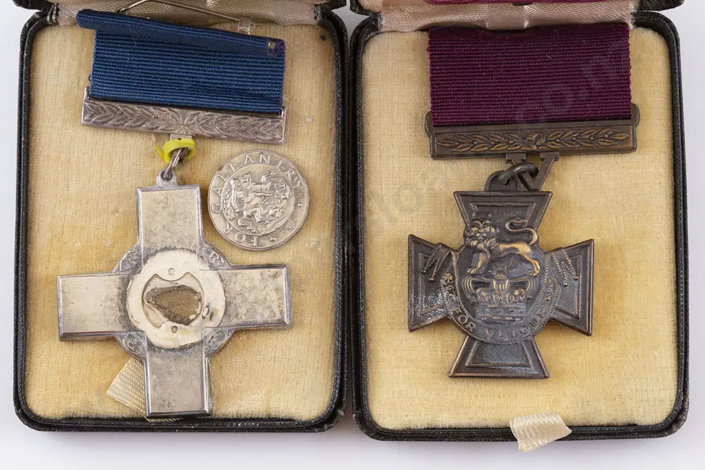 Two Boxed Replica Medals Image 1++