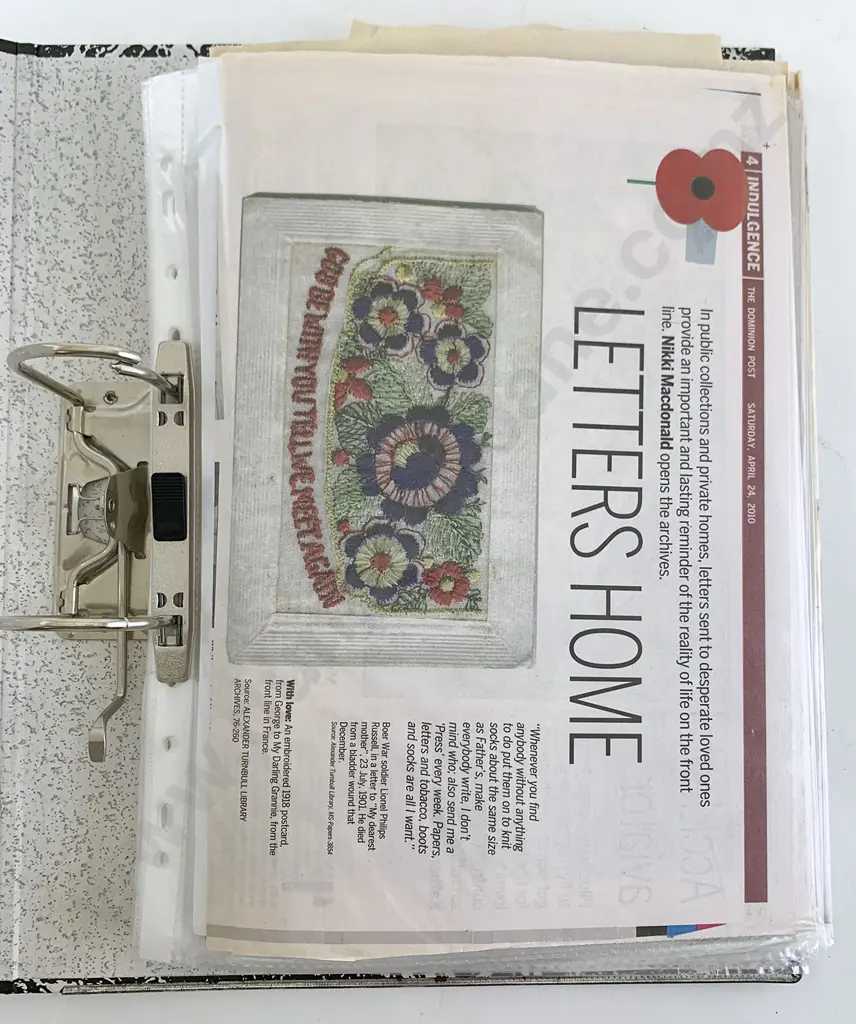 Two Folders Military Medal Paper Article Cuttings Image 1++