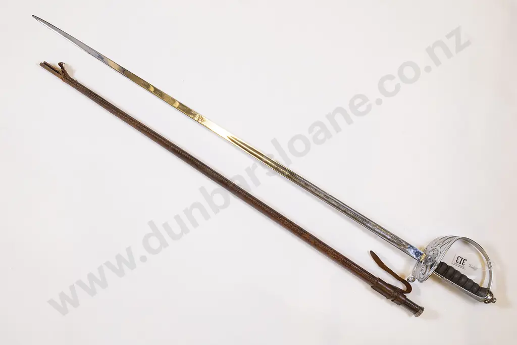 Geo V Presentation 1897 Pattern Royal Artillery Officers Sword Image 1++