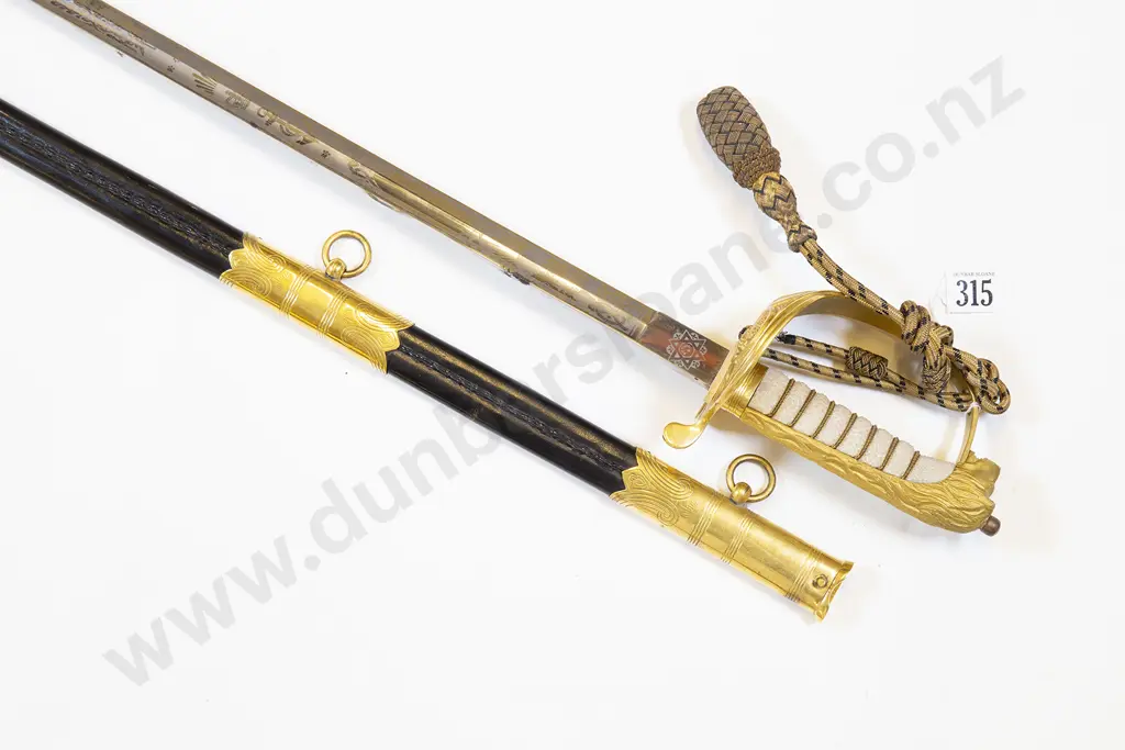 EIIR British Naval Officers Sword of Sub-Lieutenant Philip Walter St Vincent Beechey Image 1++